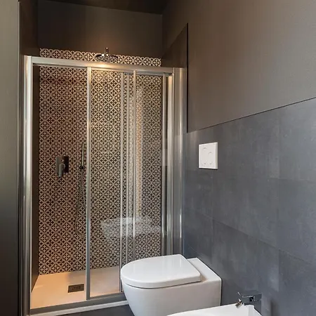 Casa De Paoli Appartement Stresa